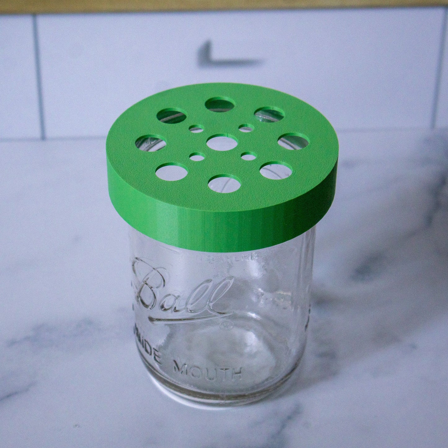 3D Printed Flower Frog Lid: Wide Mouth Mason Jar Floral Arranger