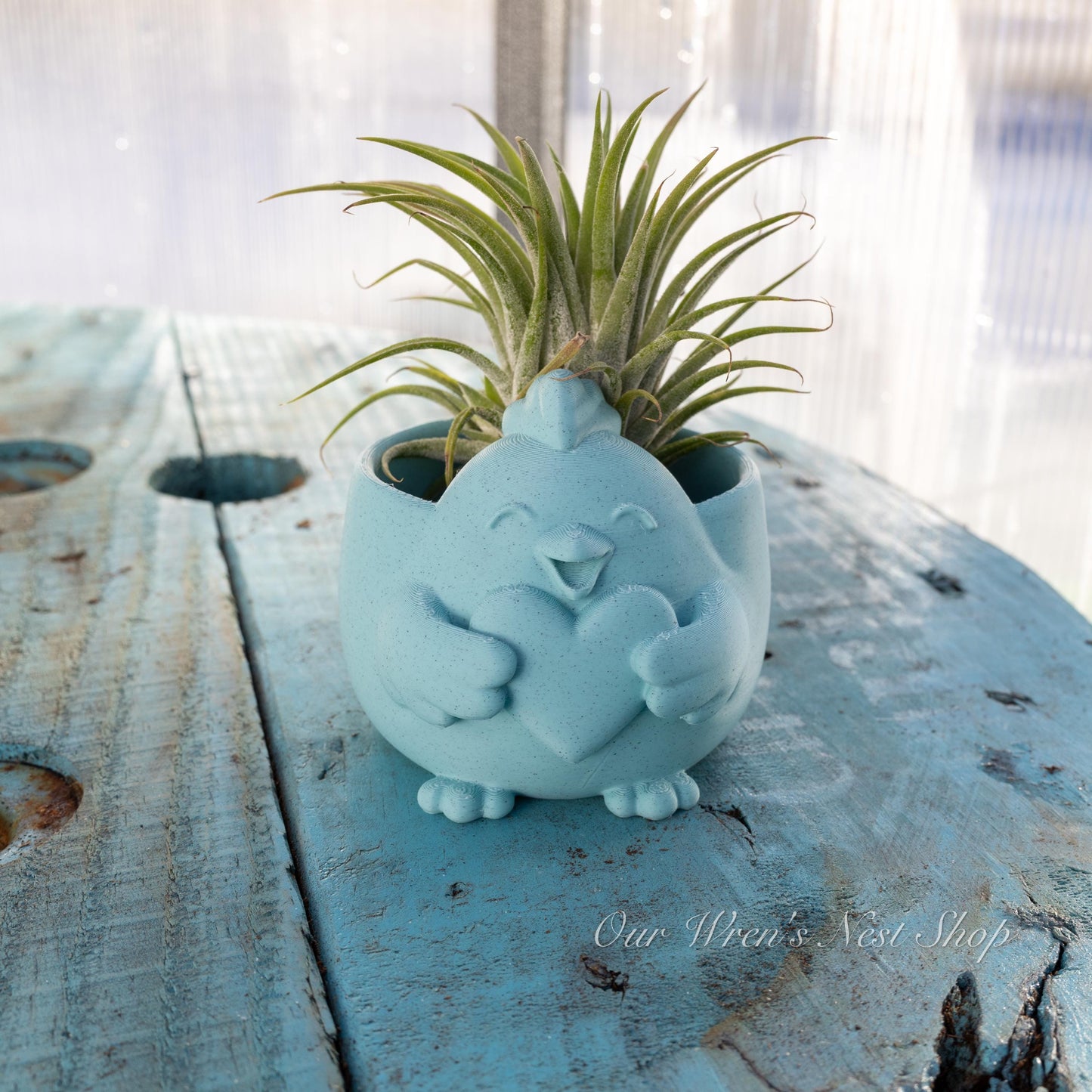 Happy Chicken with Heart Planter – 3D Printed Flower Pot for Garden & Home Decor