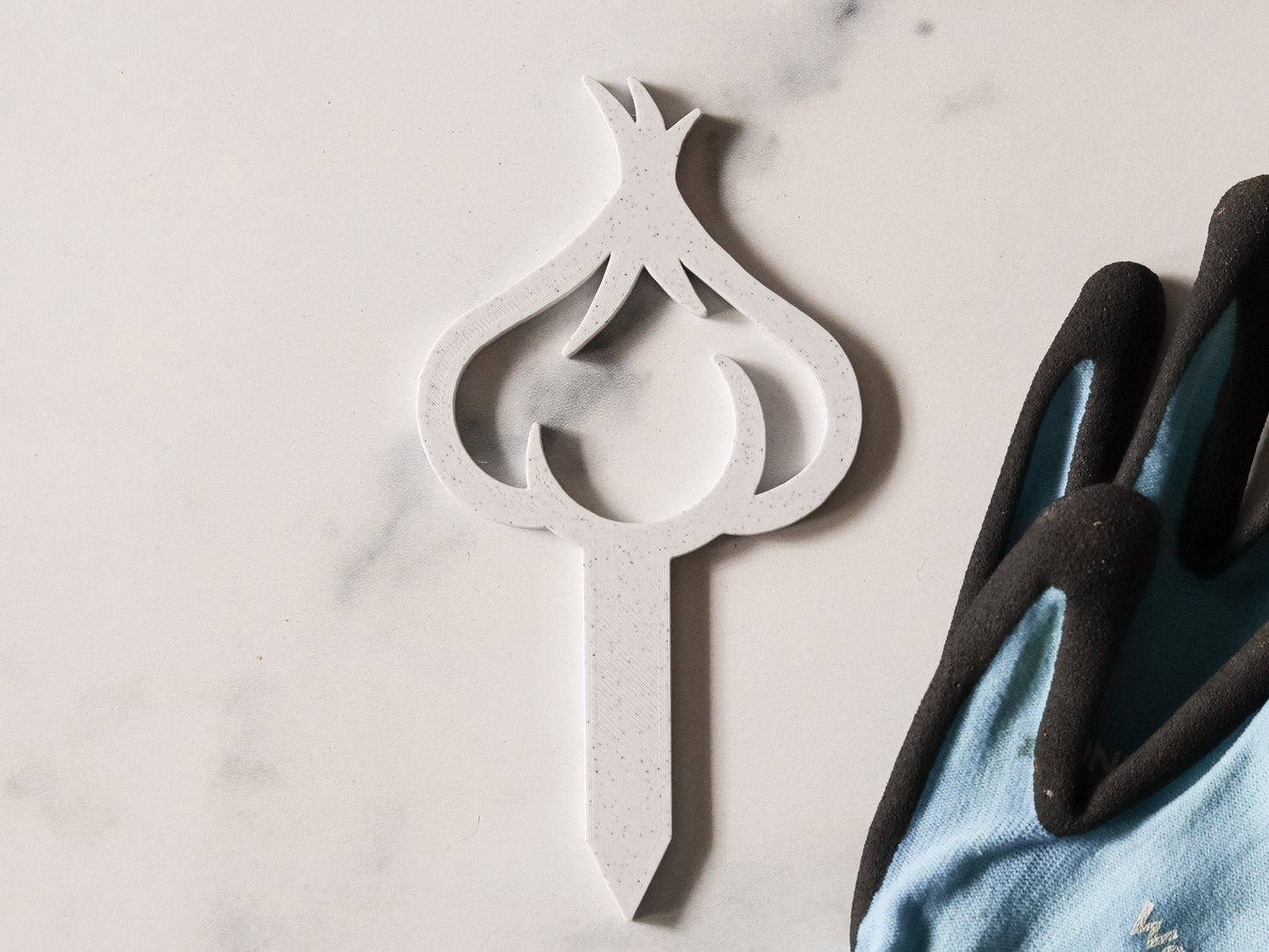 3D Printed "Save Your Garlic" Garlic Plant Marker - Garden Marker