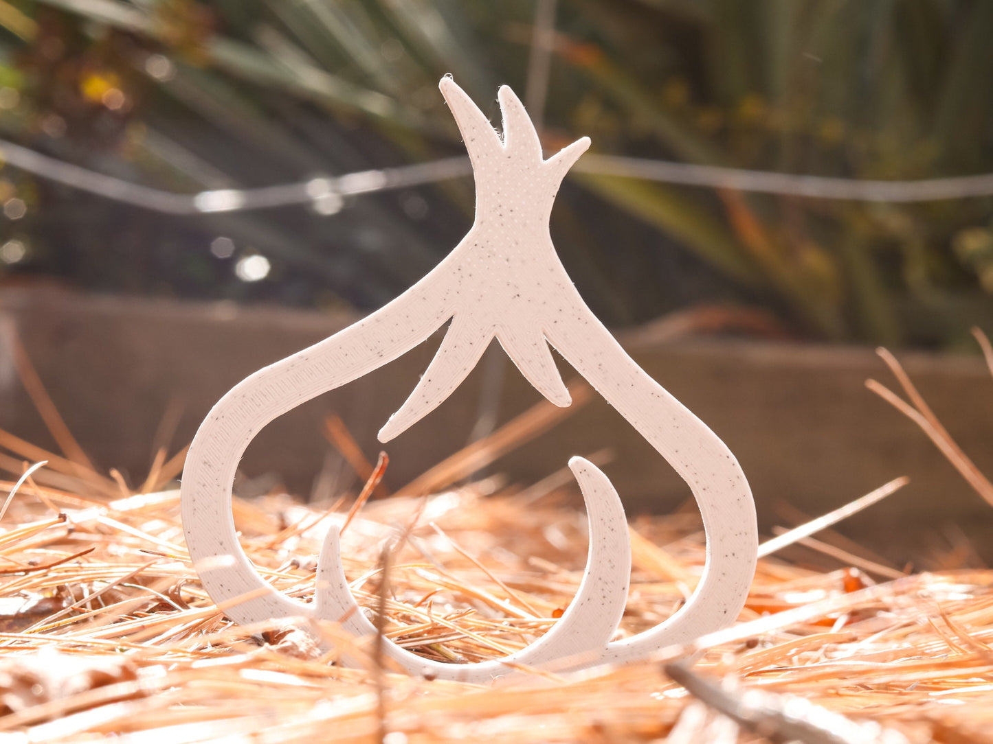 3D Printed "Save Your Garlic" Plant Marker: Eco-Friendly PLA