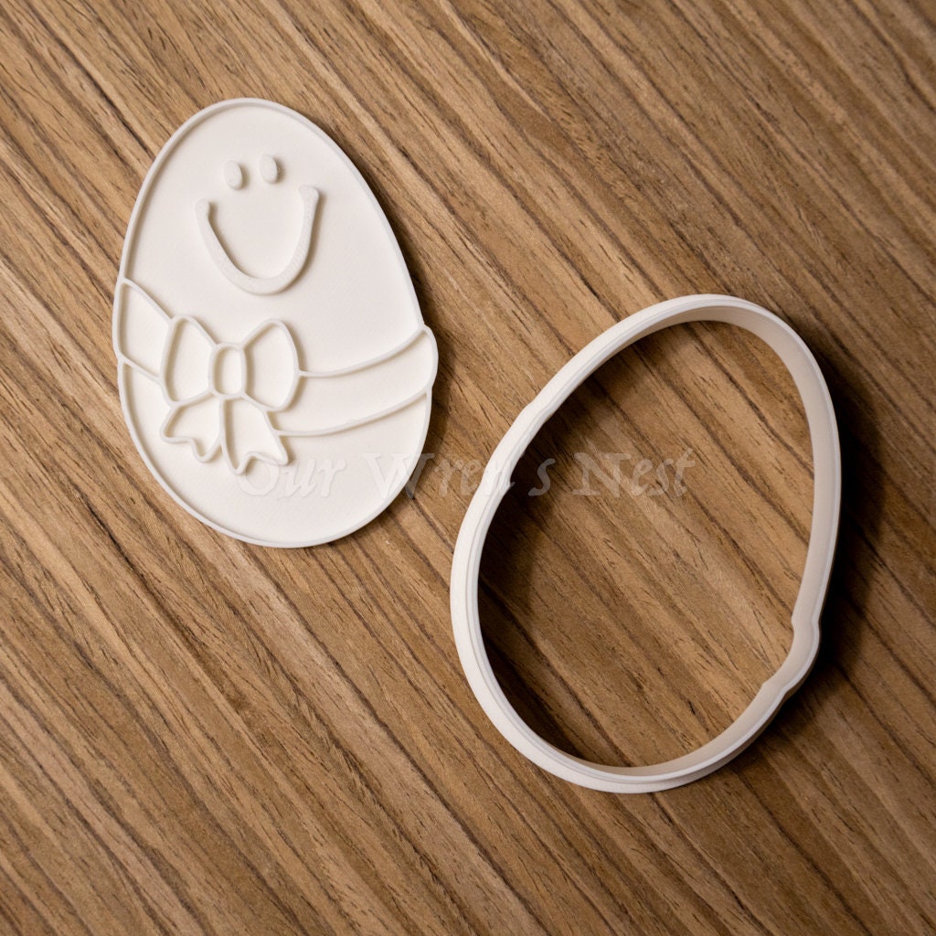3D Printed Vintage Inspired Easter Egg with Stamp Cookie Cutter Set