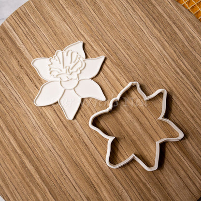 3D Printed Daffodil with Stamp Cookie Cutter Set