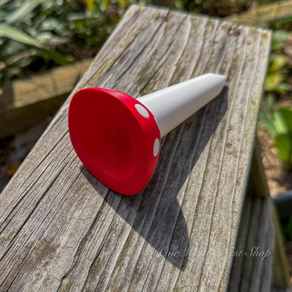 Mushroom Bee Waterer – 3D Printed Garden Pollinator Cup (Red and White)