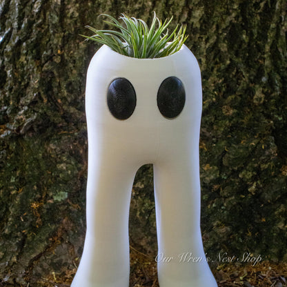 Midnight Walker Cryptid Air Plant Planter | 3D Printed Air Plant Holder | Cryptid Decor | Cute Monster Planter