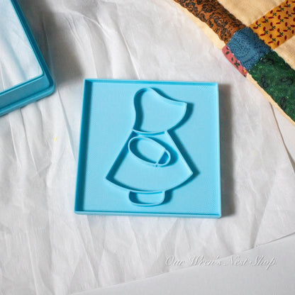3D Printed Quilt Block Cookie Cutter & Stamp Set - Sunbonnet Sue